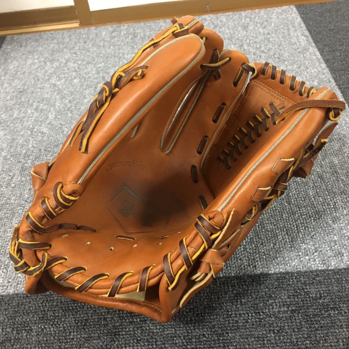 アンダーアーマー UNDER ARMOUR 硬式 QBB0084 金子型 投手用 グラブ