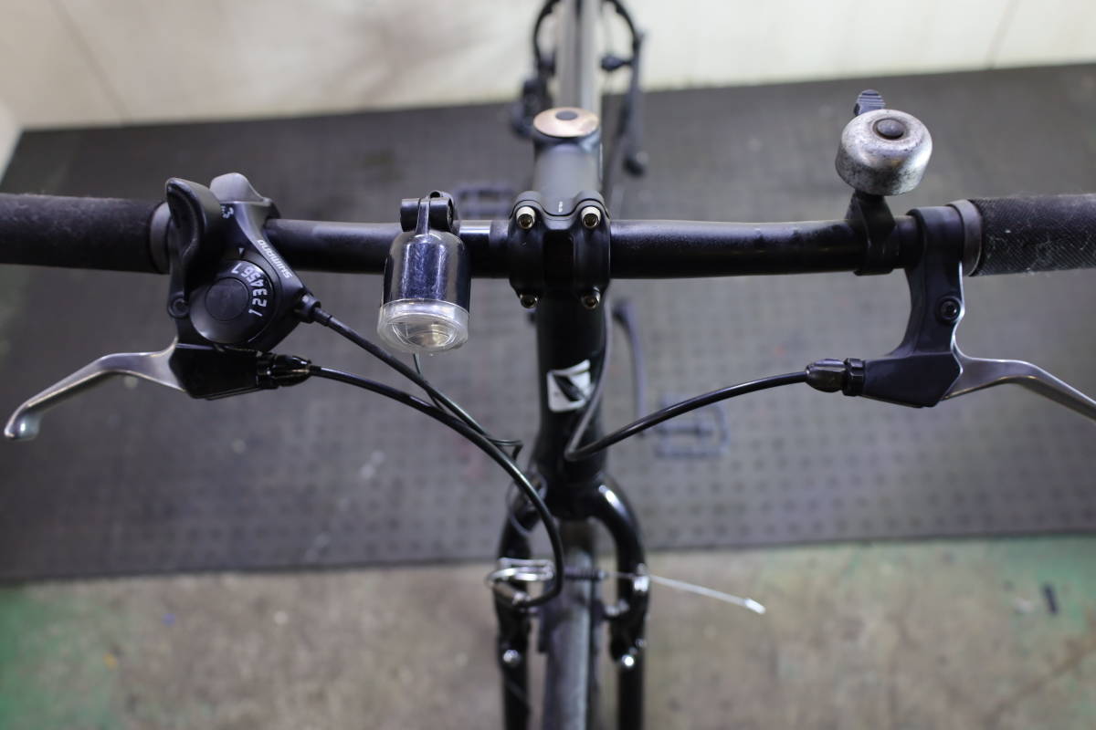 人気美品！NESTO VACANZE 700C アルミ シマノ7速 500mm BLACK AUTO LED