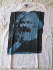 AFFA TシャツのYahoo!オークション(旧ヤフオク!)の相場・価格を見る 
