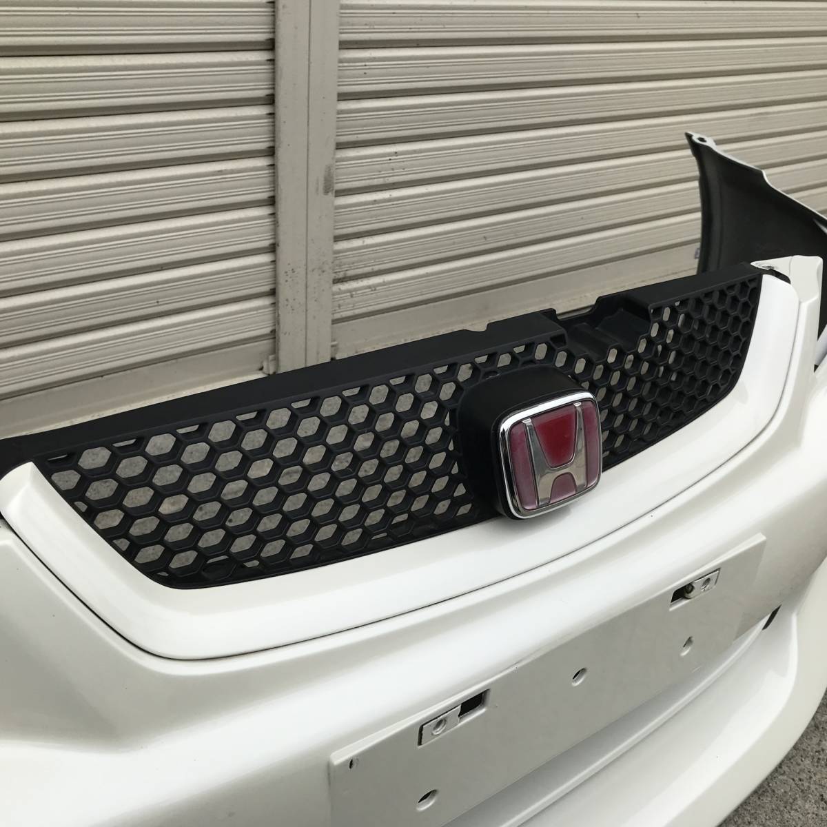 アコードCL1 純正グリル｜自動車パーツ