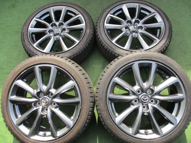 マツダ3ファストバック ブリヂストンVRX3純正アルミ 215/45R18