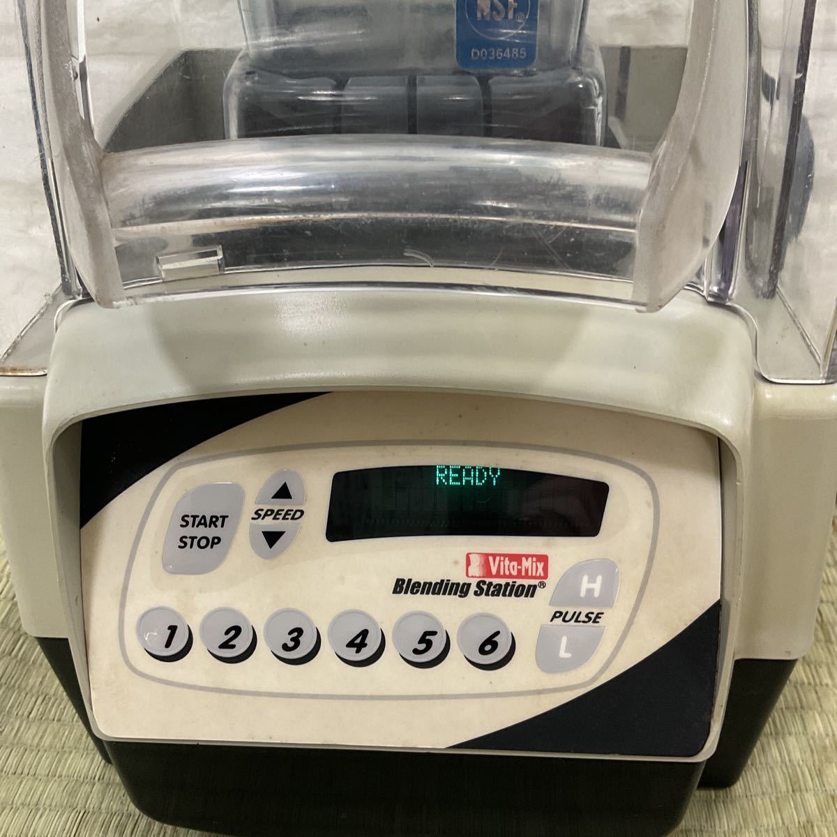 vitamix バイタミックス　E320 箱付き　ホワイト ホワイト V1200i バイタミックス Explorian E320 バイタミックス