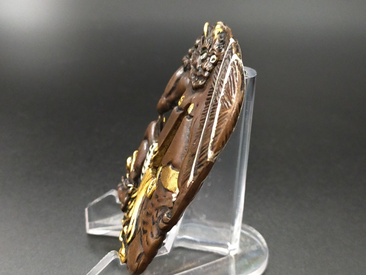 日本刀装具 縄紋唐草の図 刀鍔 銅地 細工 絵金銀 鍔 刀剣美術 武道具