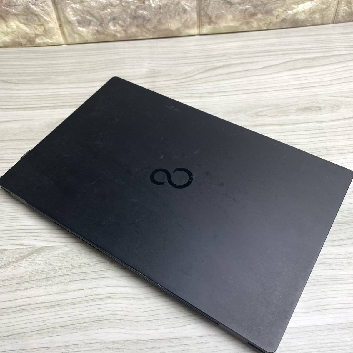 第11世代♪Core i7-1165G7 M.2-SSD512GB 富士通 UH30/E3 メモリ8GB フル
