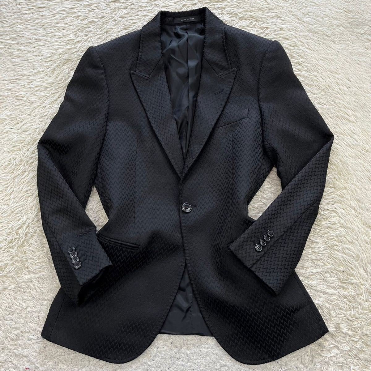 エンポリオアルマーニ【お洒落な一着】EMPORIO ARMANI VINCENT LINE