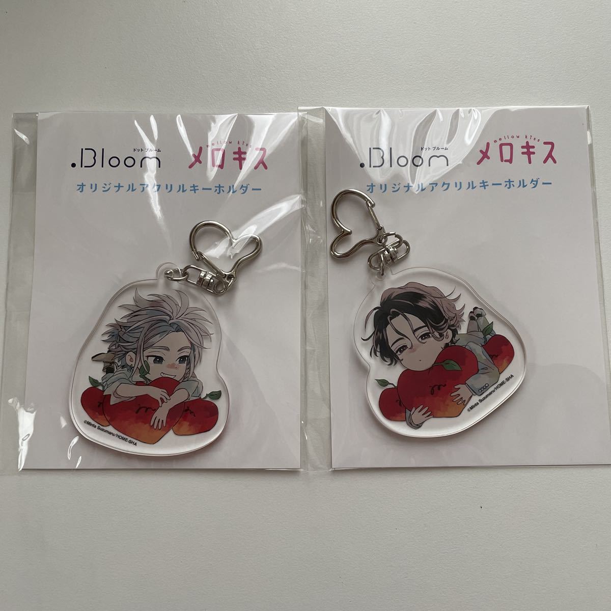 鈴丸みんた 恋をするつもりはなかった アクリルキーホルダー ロウ 佳乃