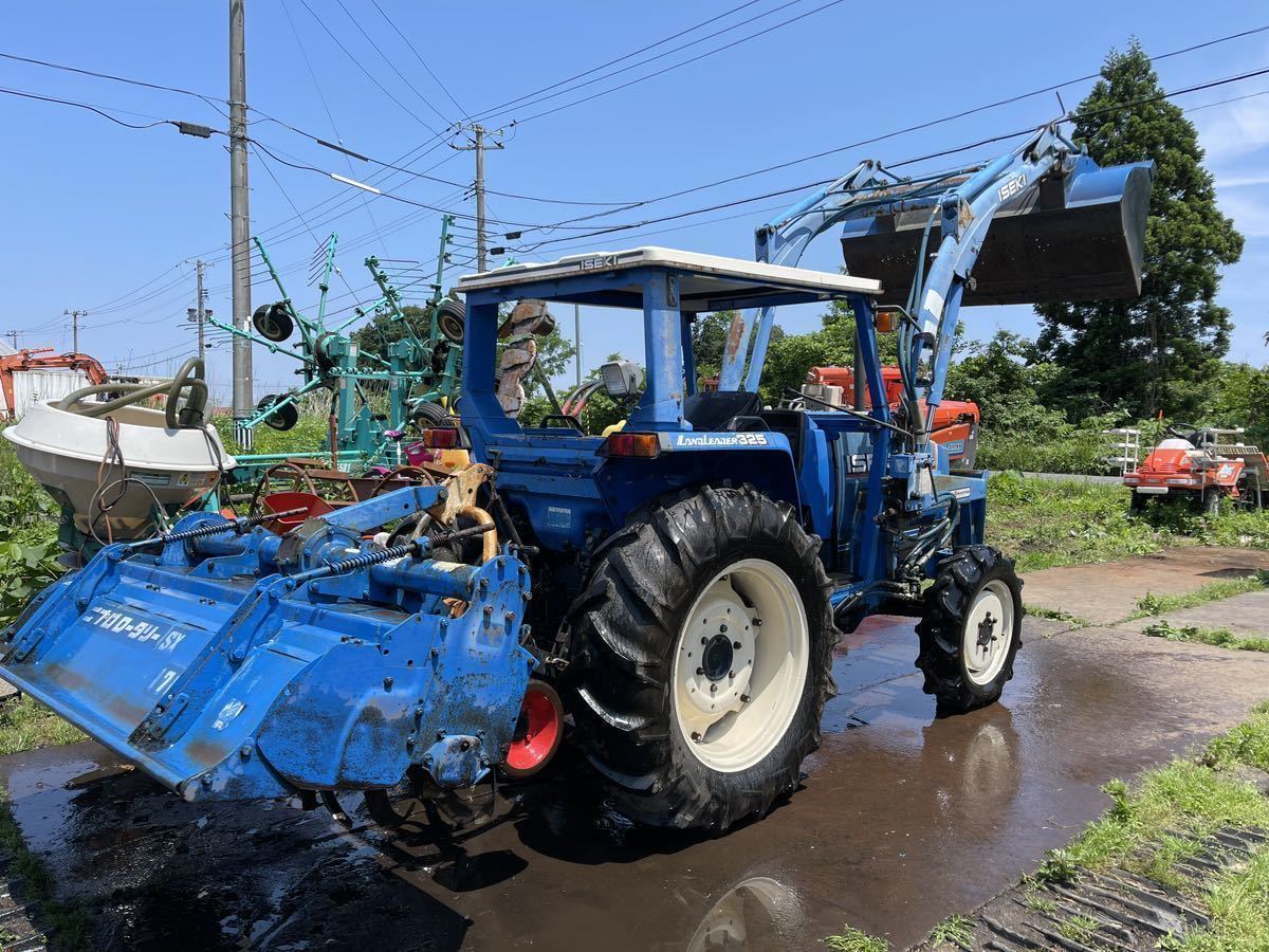 イセキ トラクター TA325F 4WD パワステ 32馬力 フロントローダー付 