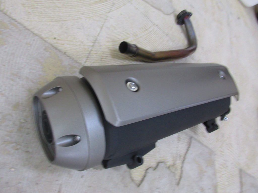 ε【新車外し】ホンダ フォルツァ250 MF10 純正マフラー KVZ K2 サイレンサー【送料無料】