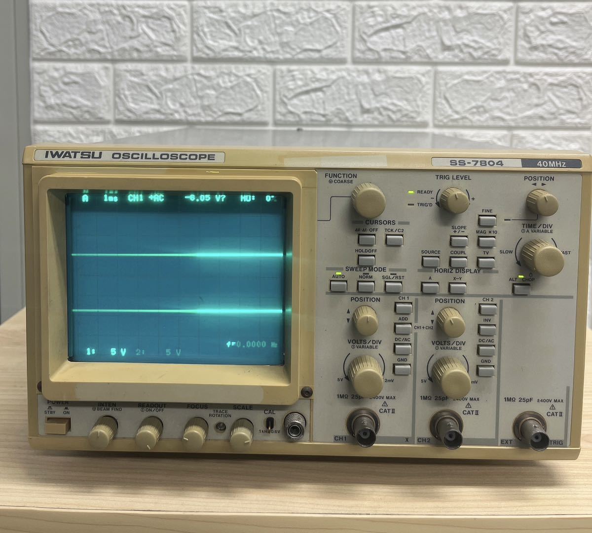 通電確認済 オシロスコープ 岩崎通信機 IWATSU SS-5702 DC-20MHz