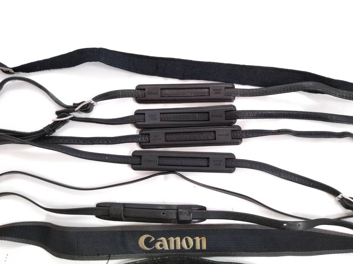 Nikon 1 一眼レフカメラ 黒 ストラップ付き ジャンク品 - メルカリ