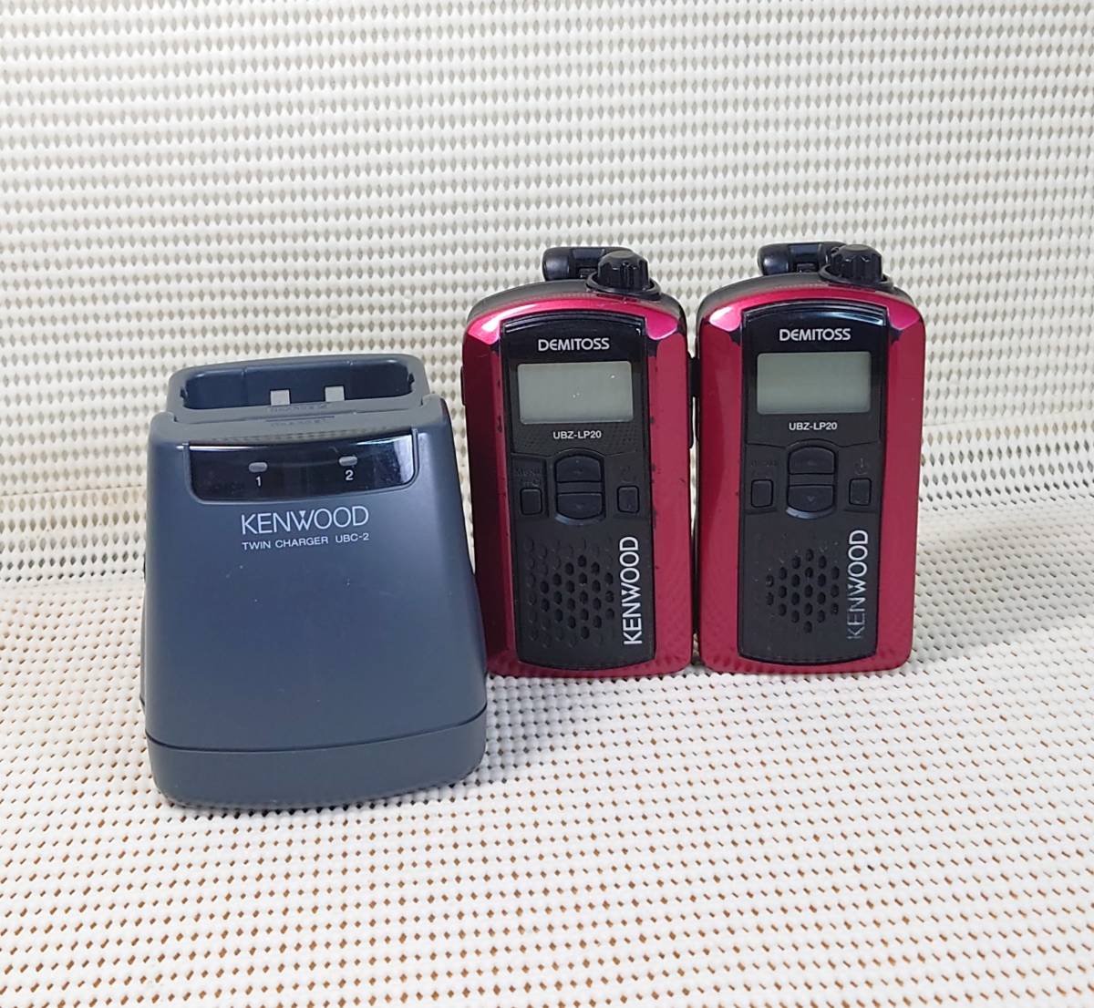 KENWOOD 特定小電力トランシーバーUBZ-LP20 2台セット 充電台付き/新