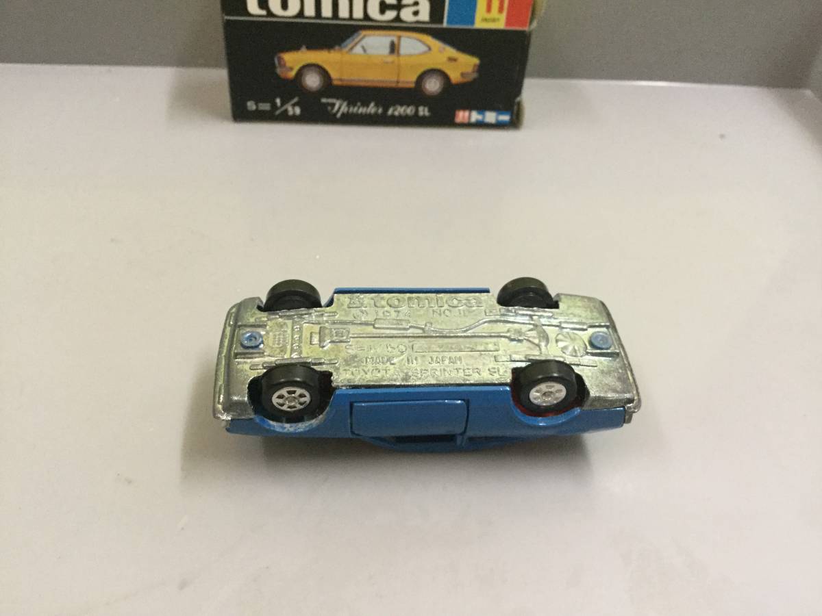 トミカ 黒箱 輸出？トヨタスプリンター 1200SL 日本製(乗用車)｜売買