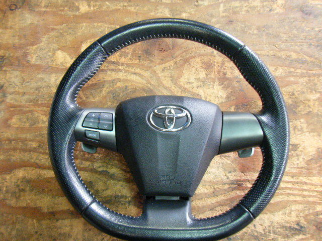 平成２５年 ヴォクシー VOXY ZS DBA-ZRR70W 純正 レザー 革 ステアリング ハンドル スイッチ パドルシフト
