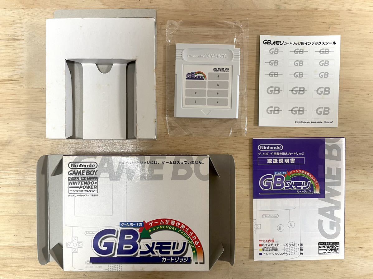 Nintendo 箱説明書シール付属 GBメモリカートリッジ 【限定即決】GBメモリカートリッジ 収録タイトルなし 任天堂 箱-取説-シールあり N.1939 ゲームボーイ アドバンス レア レトロ 同梱可能