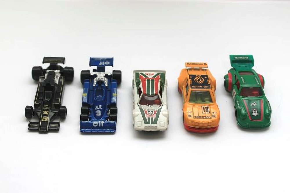 ▽ TOMICA トミカ ランチア・ストラトス HF / ティレル P-34