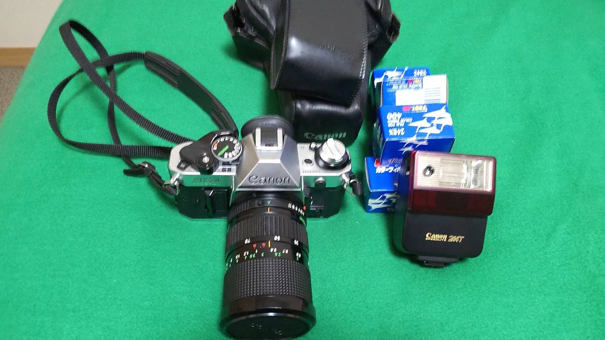 【AE動作確認済】キヤノンA-1、35-70mmズーム、135mm望遠、電池付き カメラ 【AE動作確認済】キヤノンA-1、35-70mmズーム、135mm望遠、電池付き