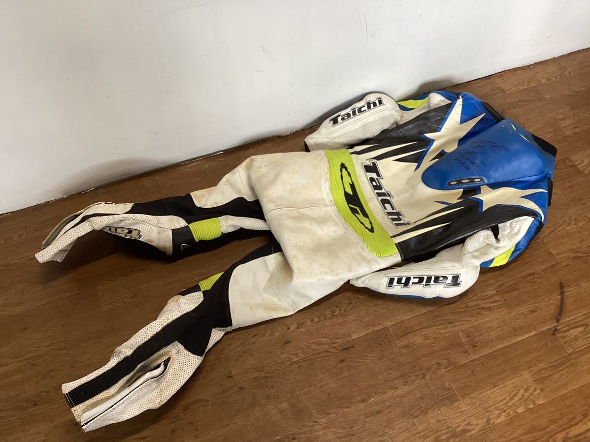 RSタイチ レーシングスーツ 革ツナギ サイズLW サイン入り(Lサイズ 