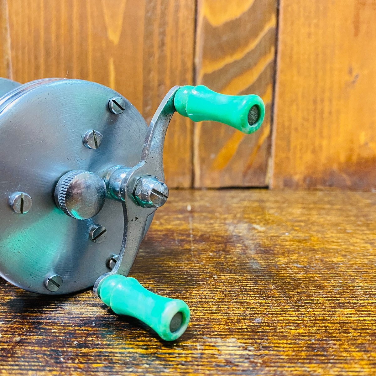 Vintage Swedish Abu Record 1600 Fishing Spinning Reel | eBay