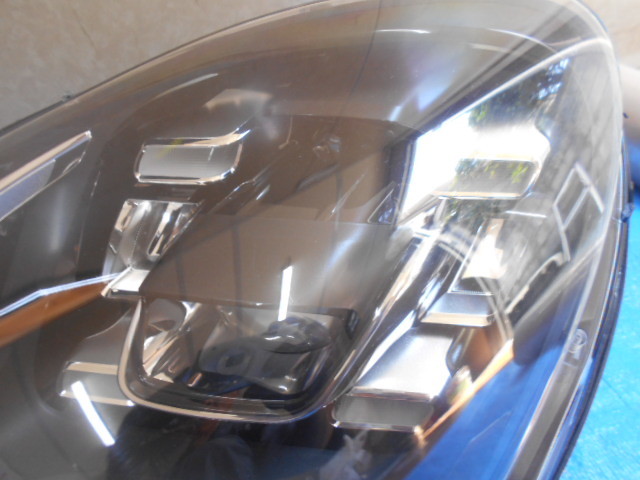 綺麗 95B マカン 左キセノンライトユニット 95B 941 039 K　　　　5607 ポルシェ TT-ABC マカン LEDヘッドライト（2014-2018年式ポルシェ・マカン95B.1用）、フルLEDマトリックスヘッドライトアッセンブリーのア -マカン(ライト)の中古品・新品 LEDヘッドライト（2014-2018年式ポルシェ・マカン95B.1用