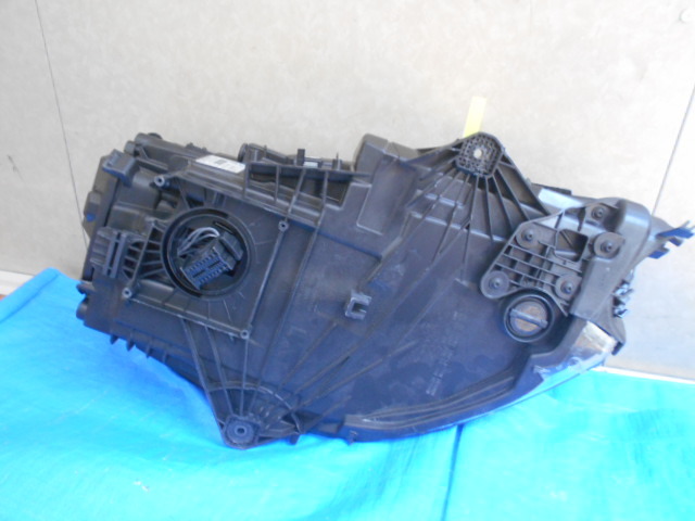 綺麗 95B マカン 左キセノンライトユニット 95B 941 039 K　　　　5607 ポルシェ TT-ABC マカン LEDヘッドライト（2014-2018年式ポルシェ・マカン95B.1用）、フルLEDマトリックスヘッドライトアッセンブリーのア -マカン(ライト)の中古品・新品 LEDヘッドライト（2014-2018年式ポルシェ・マカン95B.1用