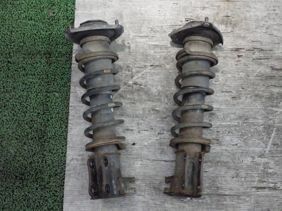 売り切り DD51T キャリイ キャリー フロントストラット 左右 05-06-30