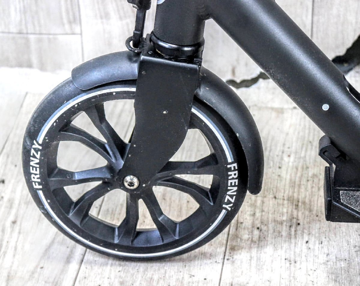 お得，得価】 キックボード キックスクーター Kick scooters standard