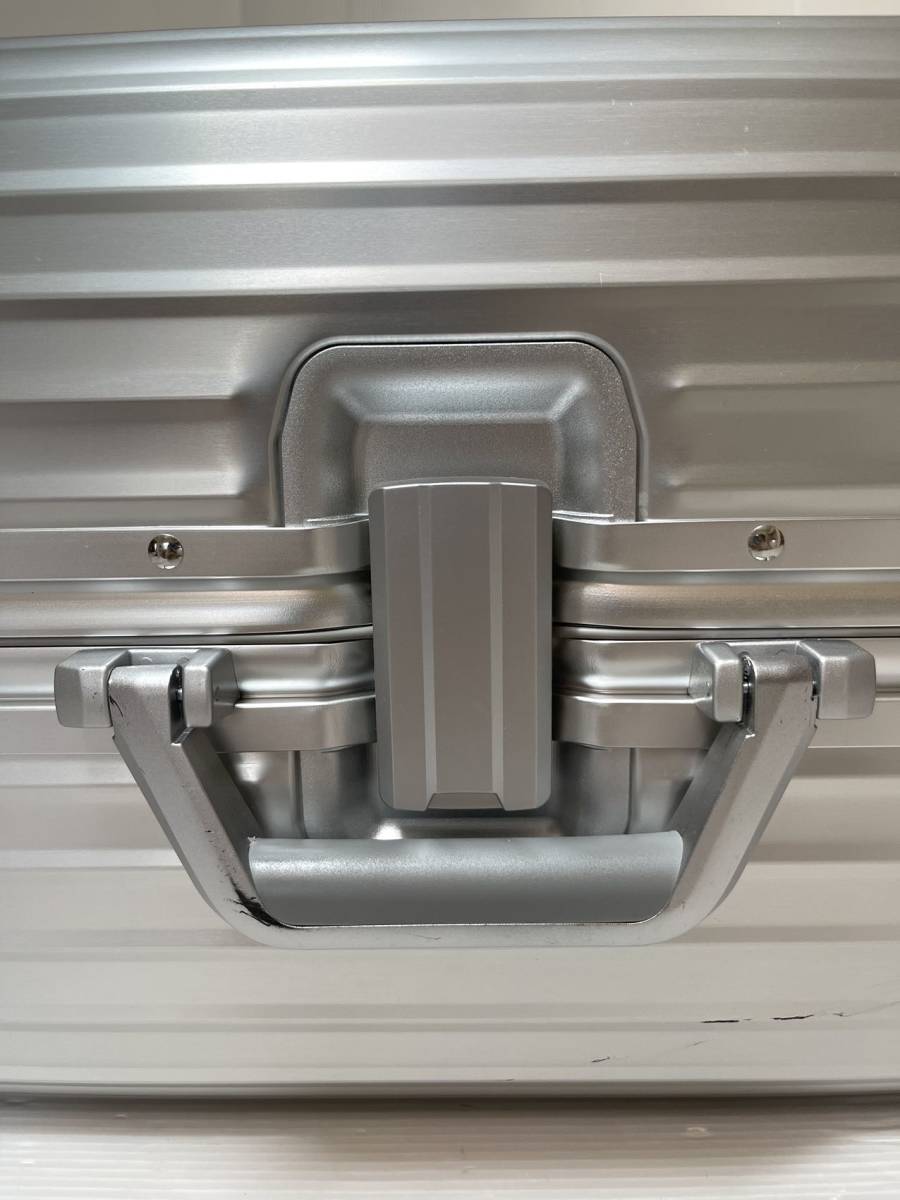 TRAVEL SENTRY アルミフレーム 大型 89L TSAロック搭載 トランクケース