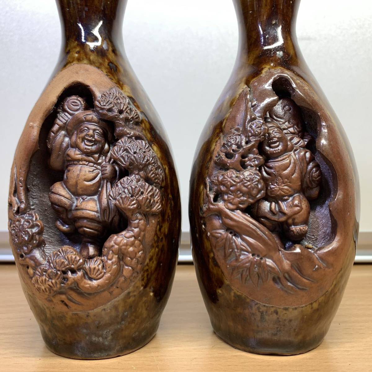 二六焼 ? 酒器 徳利 花瓶 一輪挿し 華道具 古美術 2本 彫刻 七福神