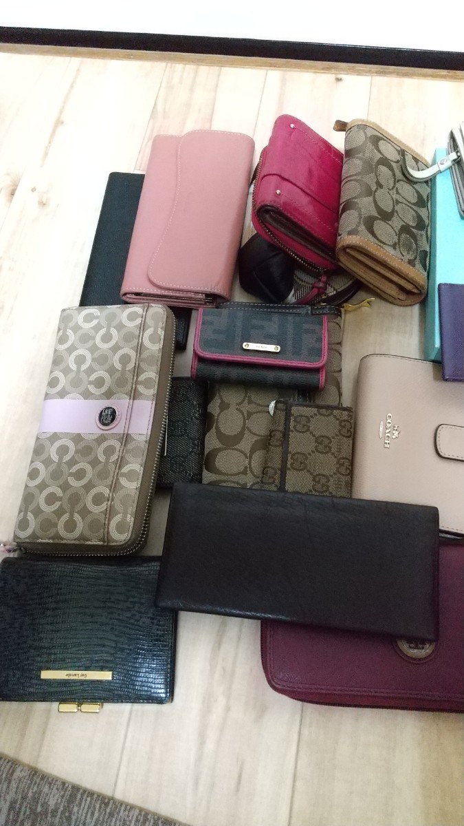 財布、バッグ まとめ売り COACH、LOUIS VUITTON コーチ 財布 バッグ