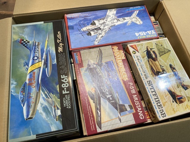 お得，人気SALE 未組立て 飛行機プラモデルまとめて まとめて取引 同梱不可 50-3291(軍用機)｜売買されたオークション情報、yahooの商品情報をアーカイブ公開 - オークファン その他