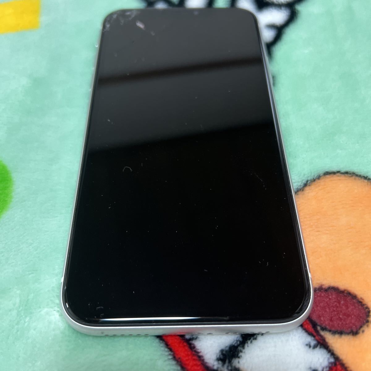 定番人気，爆買い 1円〜 SIMフリー iPhoneXR ホワイト 128GB 判定 バッテリー81%(iPhone)｜売買されたオークション情報、yahooの商品情報をアーカイブ公開 - オークファン iPhone