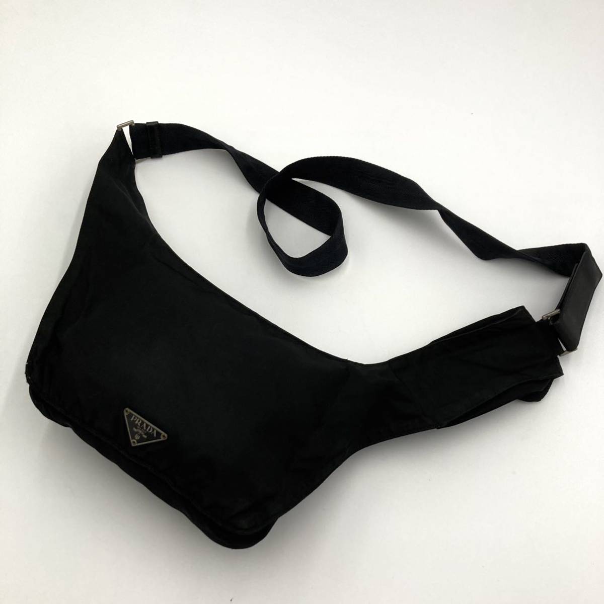 1円 【超希少】 PRADA プラダ ショルダーバッグ テスートナイロン 三角プレートロゴ 黒 NERO ネロ 白タグ メンズ レディース ビジネス