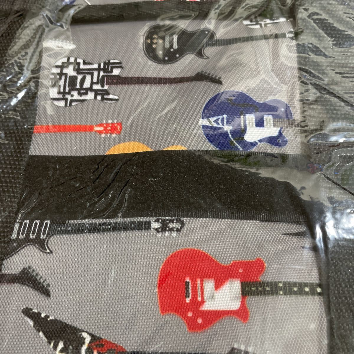 新品未開封 布袋寅泰 グッズ GUITAR柄クーラーバッグ_3