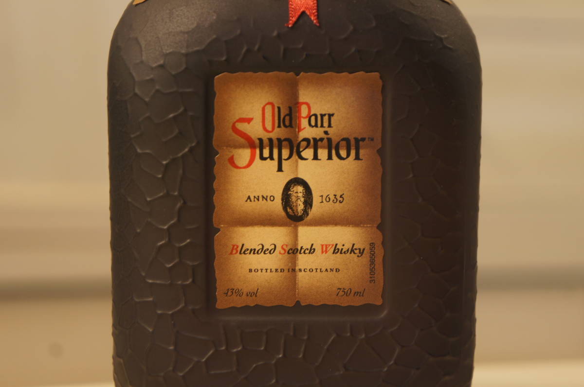 70765 Old Parr (オールドパー) Superior スーペリア 750ml 43％ 箱付
