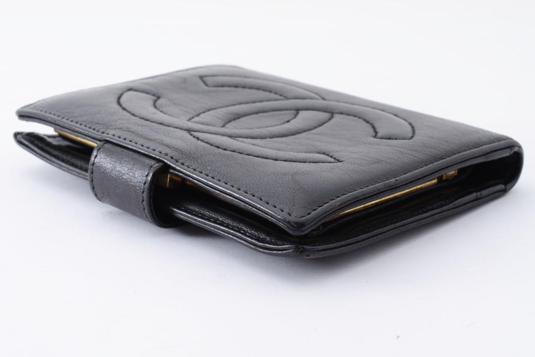 CHANEL 二つ折り 財布 キャビアスキン ココマーク がま口 デカココ 黒