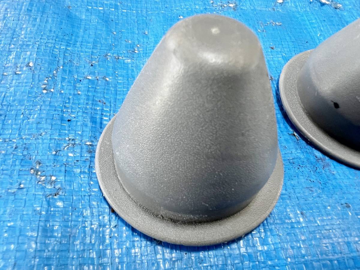 AE86リアショック部 カバー (内装部品) 2個組 AE86リアショック部