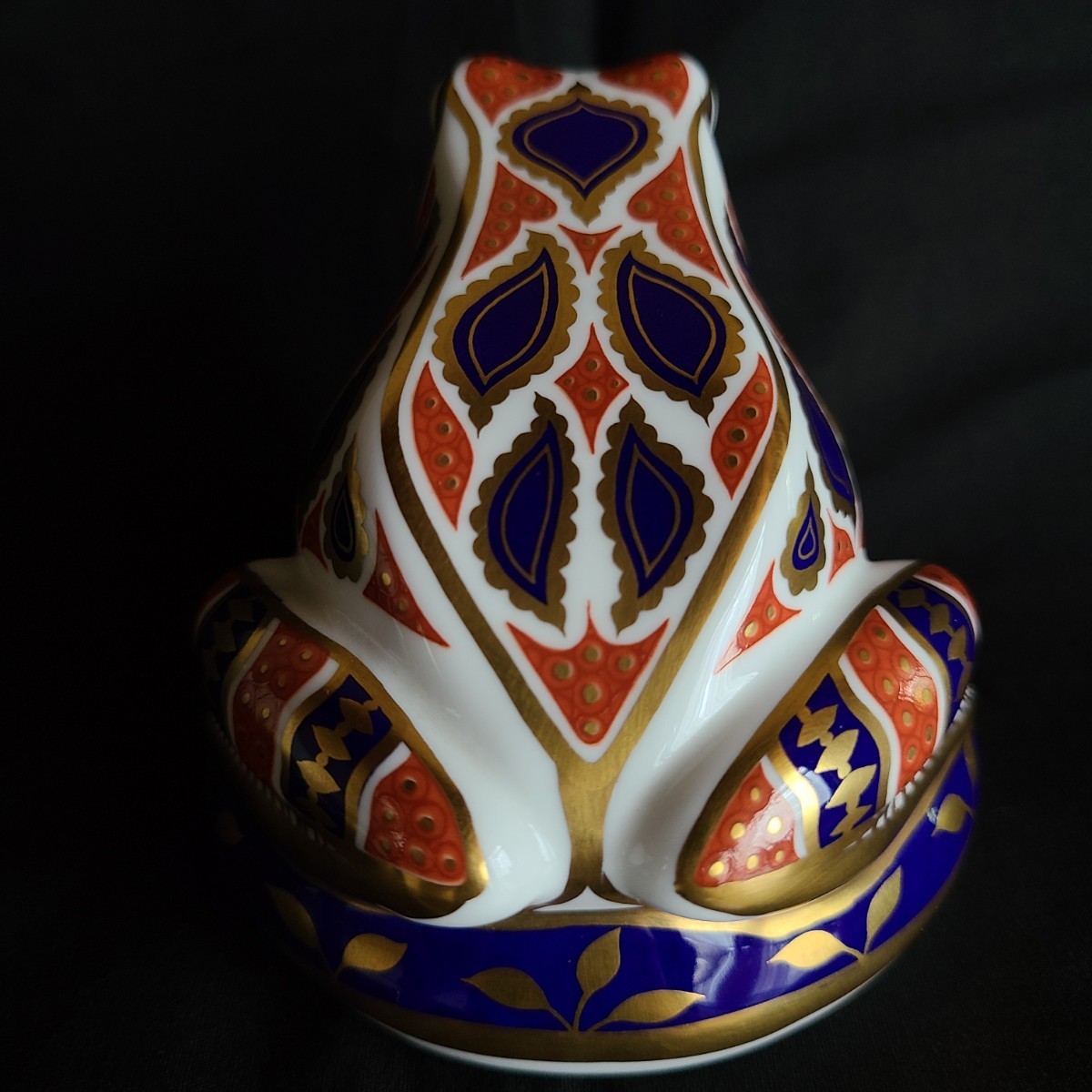 フィギュリン 陶器人形 親子 Crown ロイヤルクラウン 西洋磁器 【公式