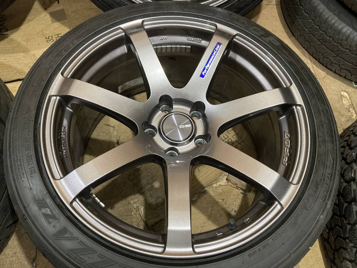 エンケイ ENKEI PF07 18×9J 5穴 PCD114.3 +30 ダンロップ DIREZZA