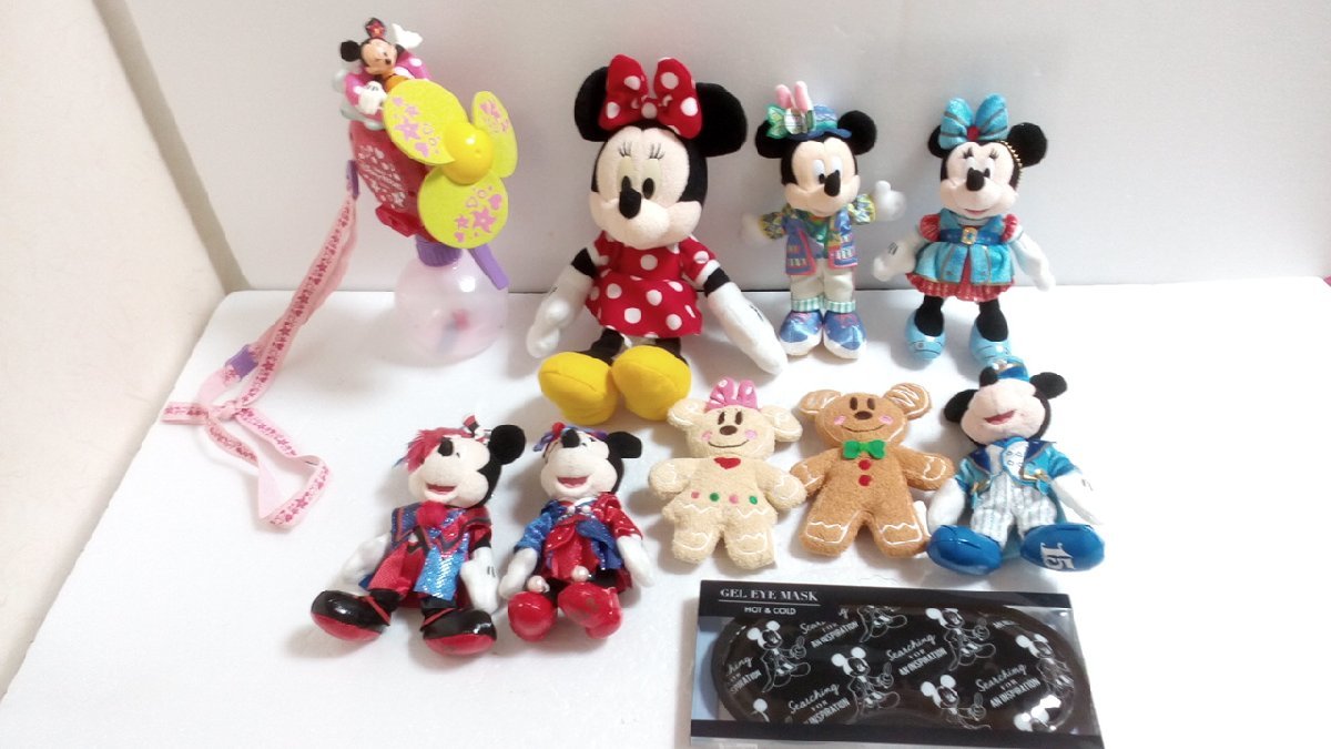 ディズニー 大量セット あり ミッキー ミニー ぬいぐるみバッジ ミスト