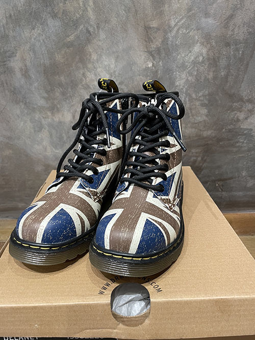 ★新品・未使用品★　Dr.Martens★キッズ DELANEY ユニオンジャック柄★