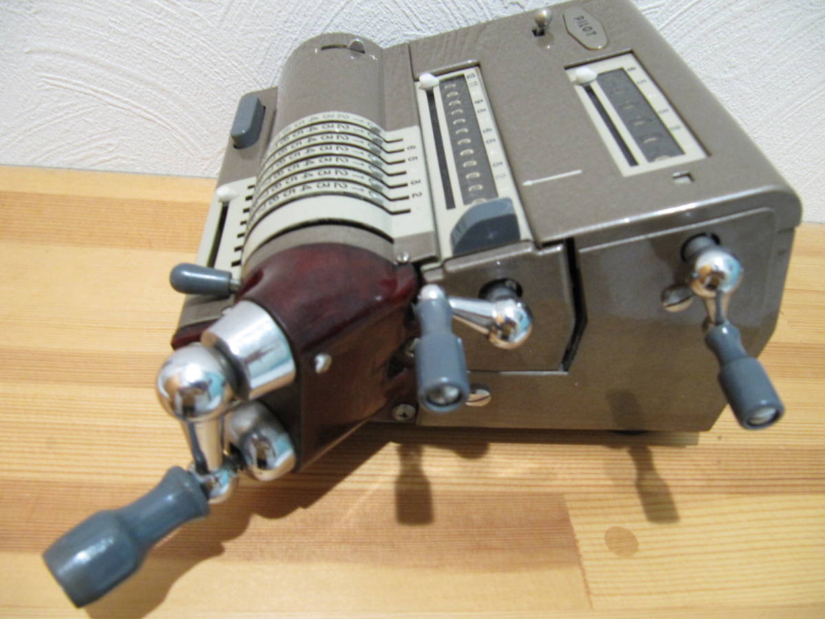 ★昭和レトロ★ PILOT手動計算機 PILOT パイロット 手動計算機 PILOT パイロット 手動 手回し式 計算機