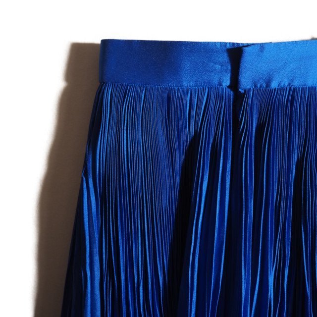 M1704P ▼HAVEL studio ハーヴェルスタジオ アパルトモン▼ 22SS SORBET PLEATED SKIRT サテン プリーツスカート ブルー 36 春夏 rb mks HAVEL studio | 大人のための新ベーシックブランド「ハーヴェル スタジオ」デビュー Havelの通販