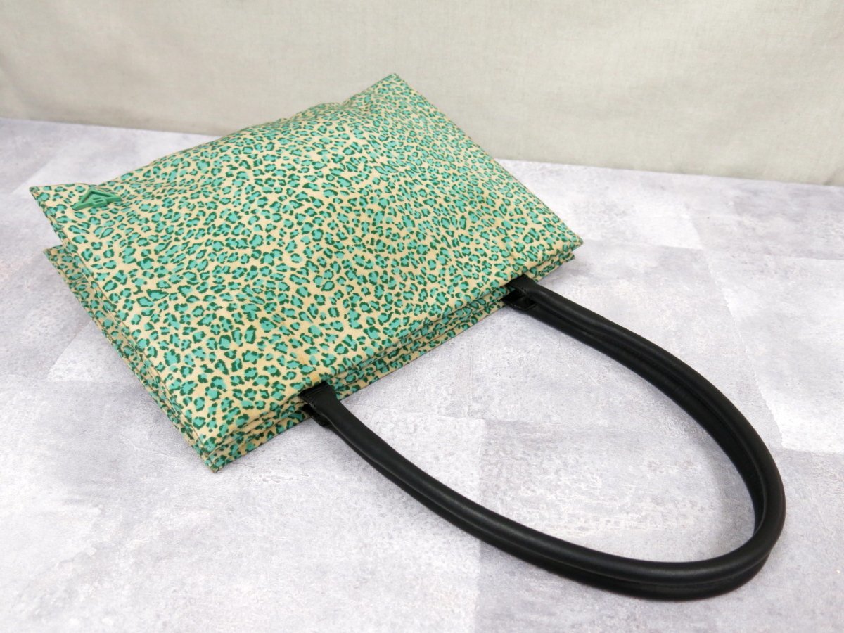 ○超美品○BOTTEGA VENETA ボッテガ ヴェネタ○ヒョウ柄○レオパード 