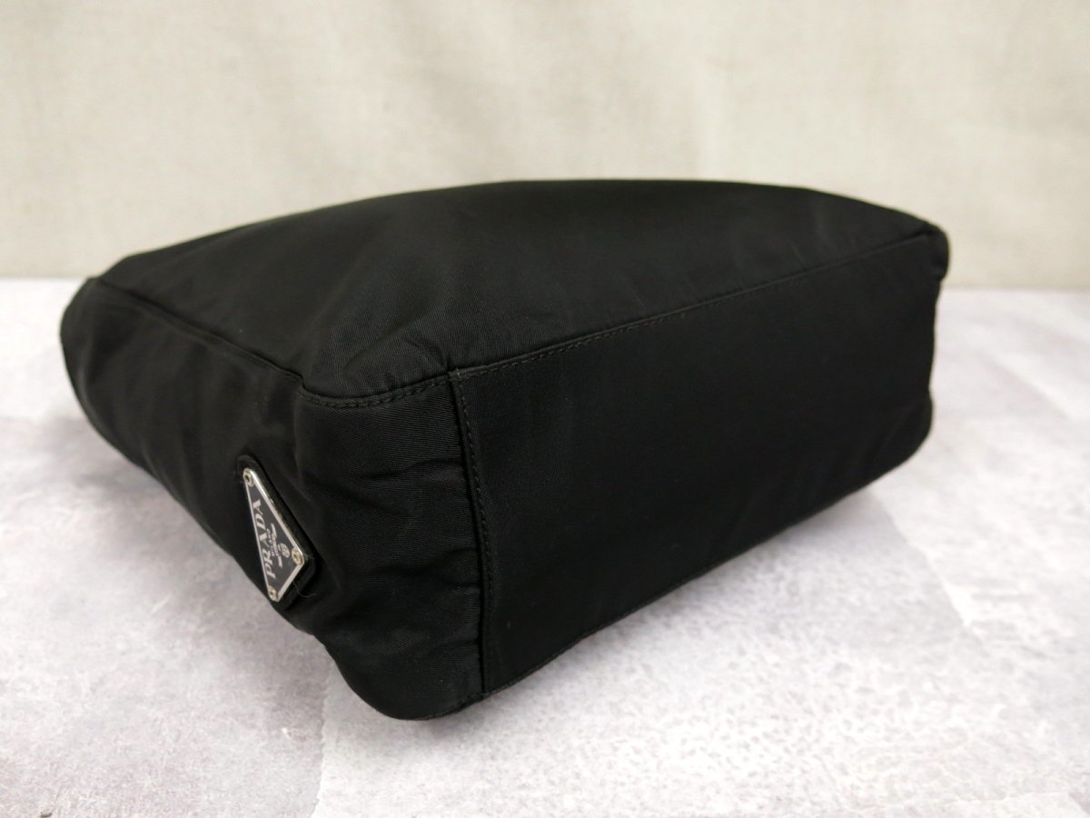 ○超美品○PRADA 超美品○PRADA プラダ○三角ロゴプレート○ポコノ 