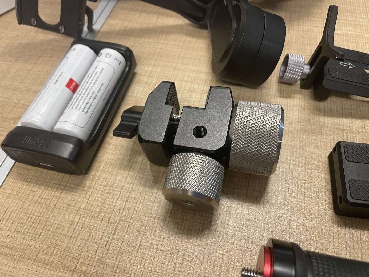 ZHIYUN WEEBILL S(箱付き) 備品付き Zhiyun | S ジンバル
