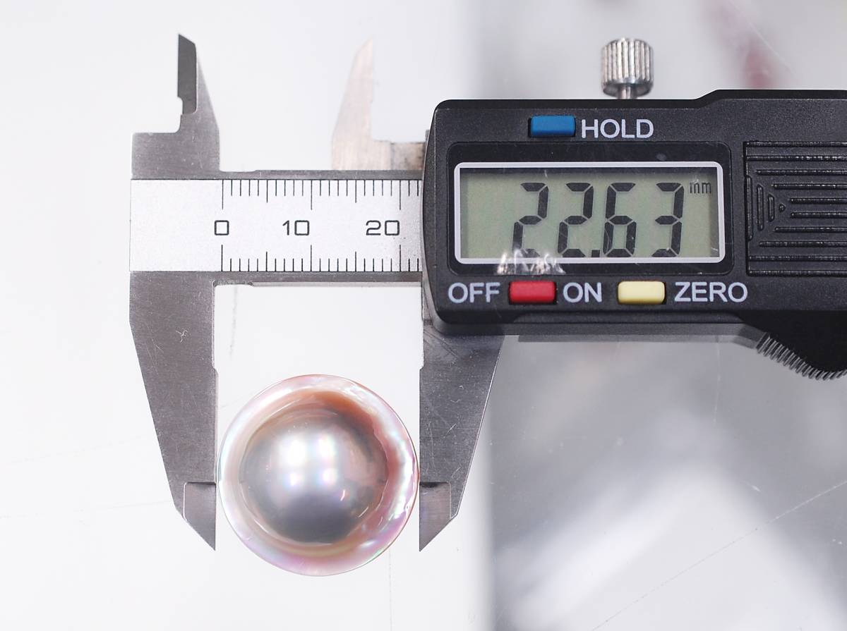 【１００円スタート】照り艶とても良い！マベパール ２２．５ミリ（ハット付き） ５．５g 高さ１２ミリ