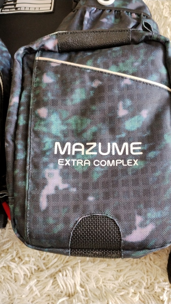 美品】mazume MZX タイドマニアライフジャケット MZXLJ-074 マズメ MZX