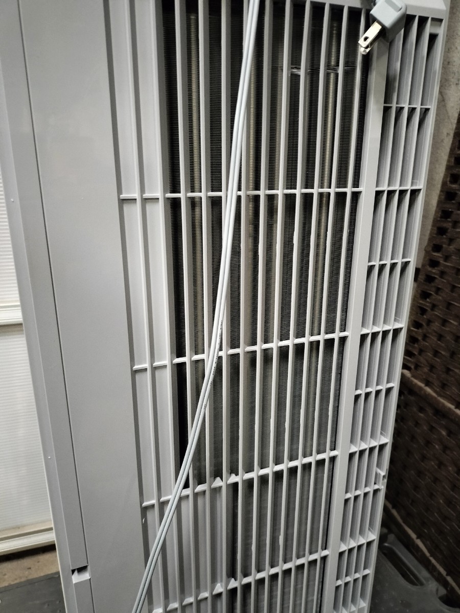 ☆中古美品！コロナ 窓用エアコン CW-1622R 2022年製ウインドクーラー