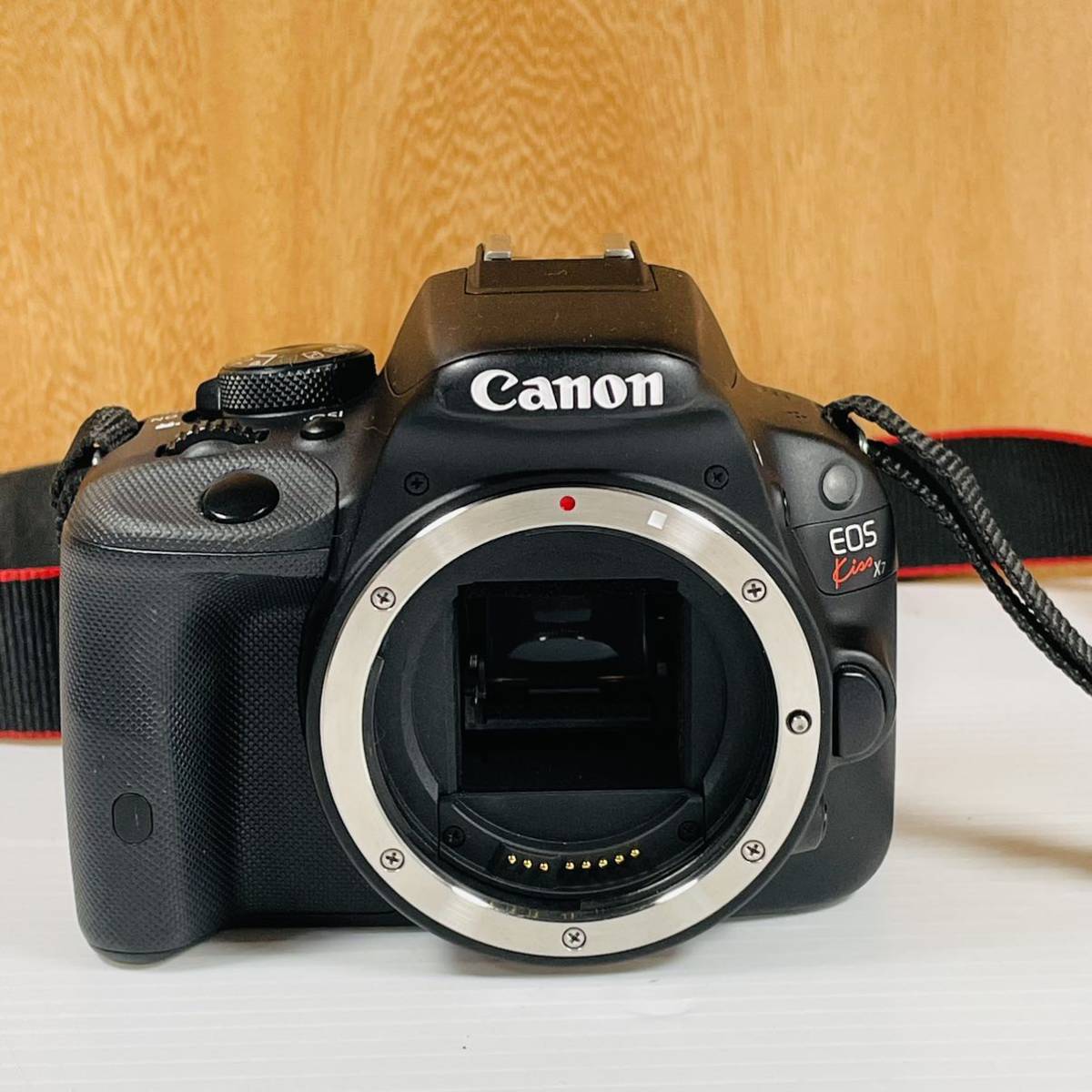 Canon EOS Kiss X7 動作確認済み ☆ 1円スタート☆ Canon キャノン EOS Kiss X7 動作未確認 デジタル