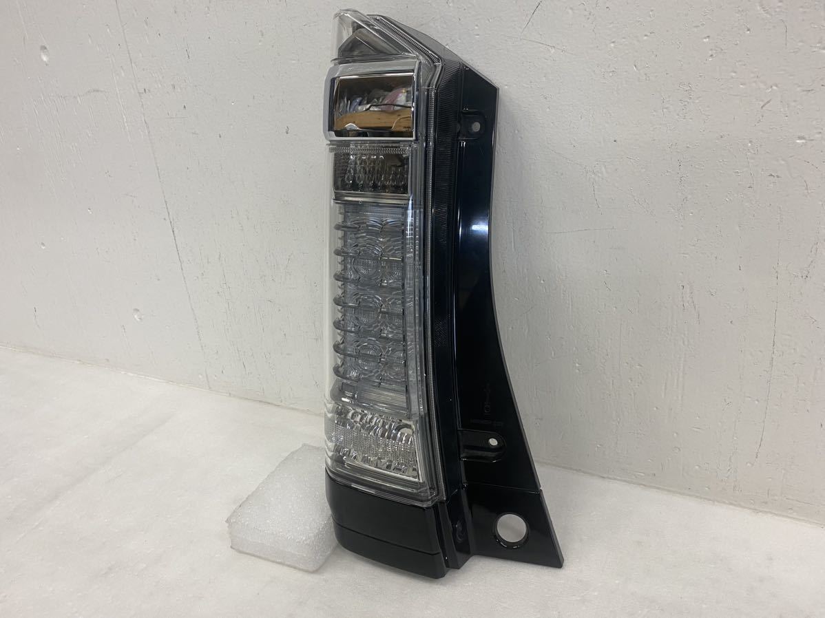 5j19 N BOX カスタム JF1 純正 テールランプ 左 ICHIKOH D106 刻印『R